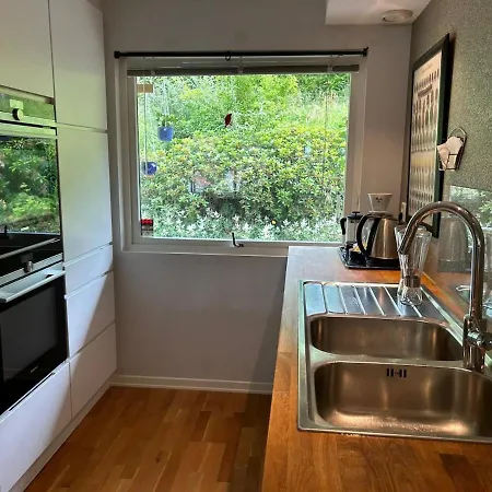 شقة Family-friendly Townhouse On Landas