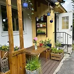 Family-friendly Townhouse On Landas *